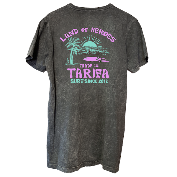 Camiseta mangacorta surfer negra grrovy back-madeintarifa