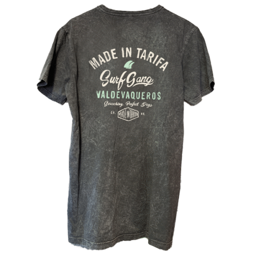 Camiseta mangacorta surfer negra surfgang back-madeintarifa
