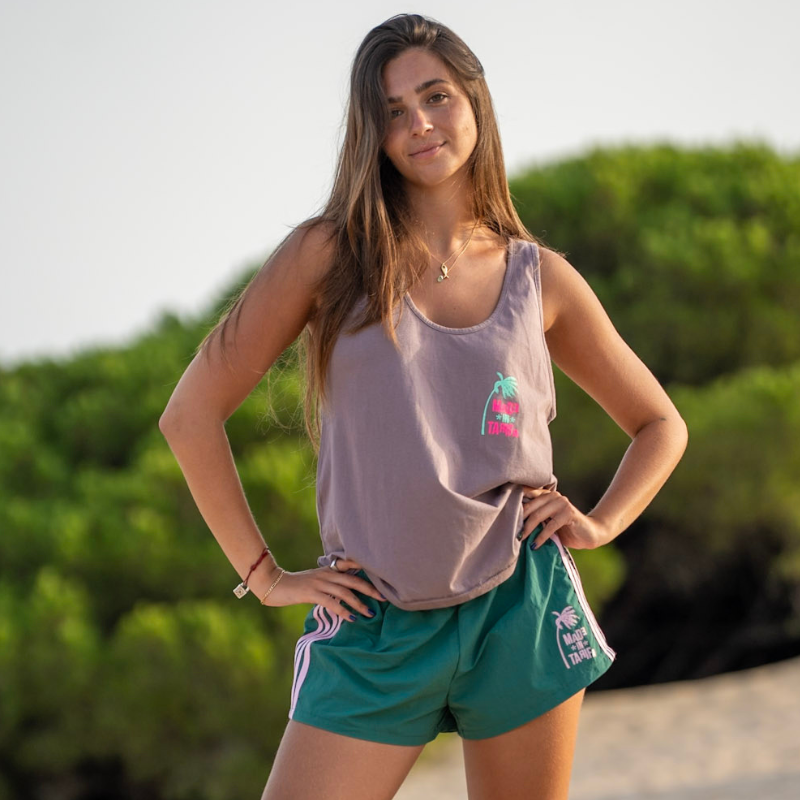 Camiseta surfera Tirantes Girl Positive Vibes de made in tarifa