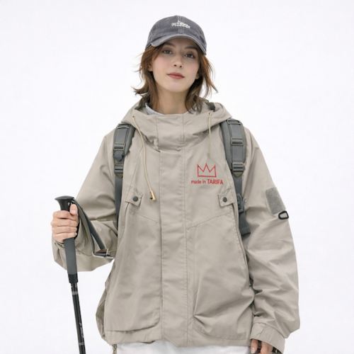chubasquero beige front madeintarifa